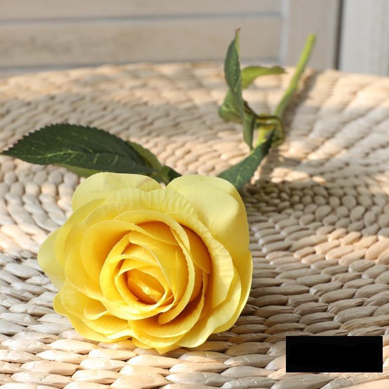 Artificial Rose For Living Room Indoor Decoration And Wedding