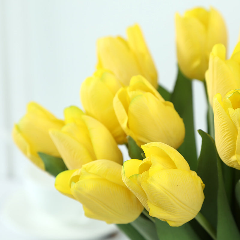 Artificial Tulip For Living Room Indoor Decoration And Wedding