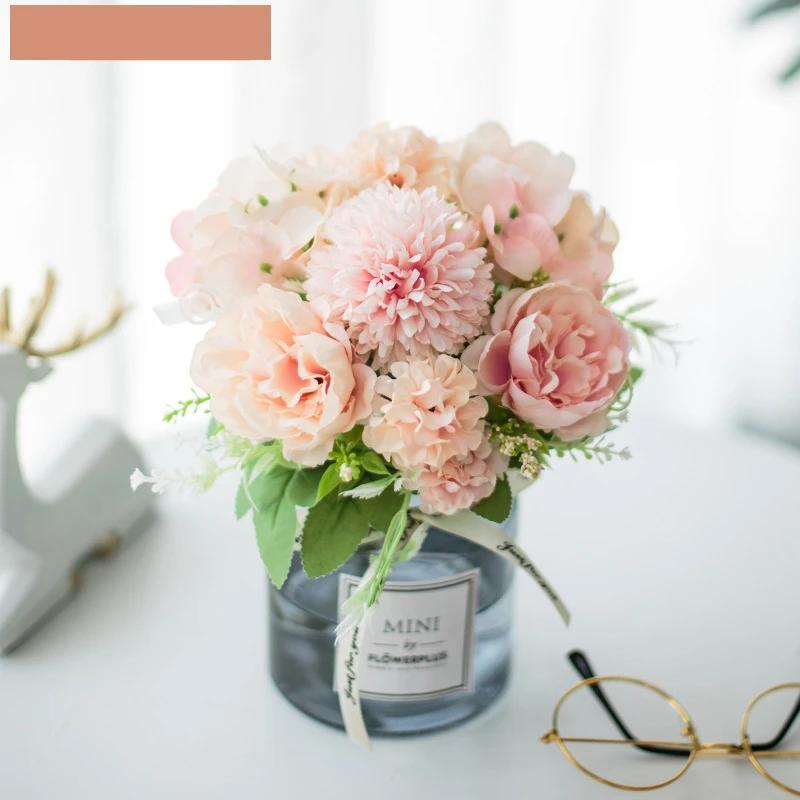 Circle Heart Series - Artificial Silk Flowers Bouquet Arrangement For Living Room And Indoor Decoration