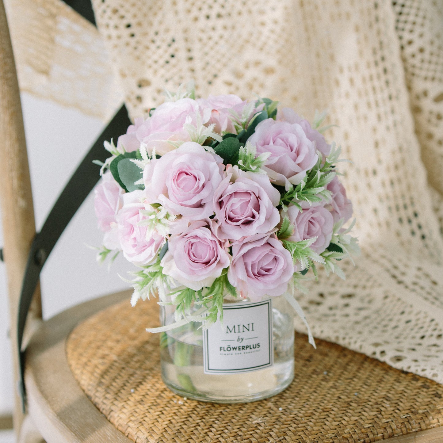 Circle Heart Series - Artificial Silk Flowers Bouquet Arrangement For Living Room And Indoor Decoration
