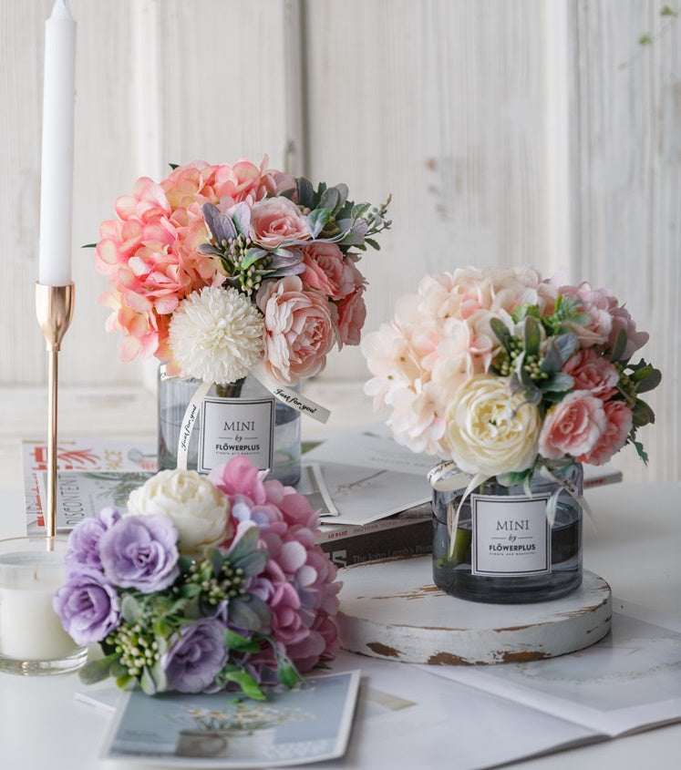 Circle Heart Series - Artificial Silk Flowers Bouquet Arrangement For Living Room And Indoor Decoration