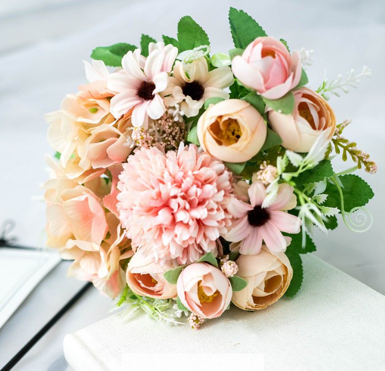 Artificial Silk Flowers Rose Bud Bouquet Arrangement For Living Room Indoor Decoration And Wedding