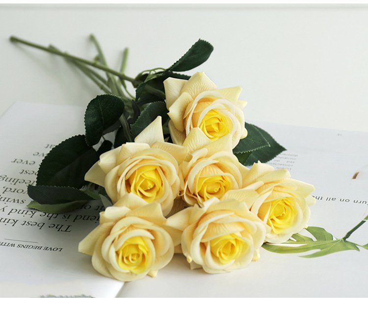 Real Touch Artificial Horn Rose For Living Room Indoor Decoration And Wedding
