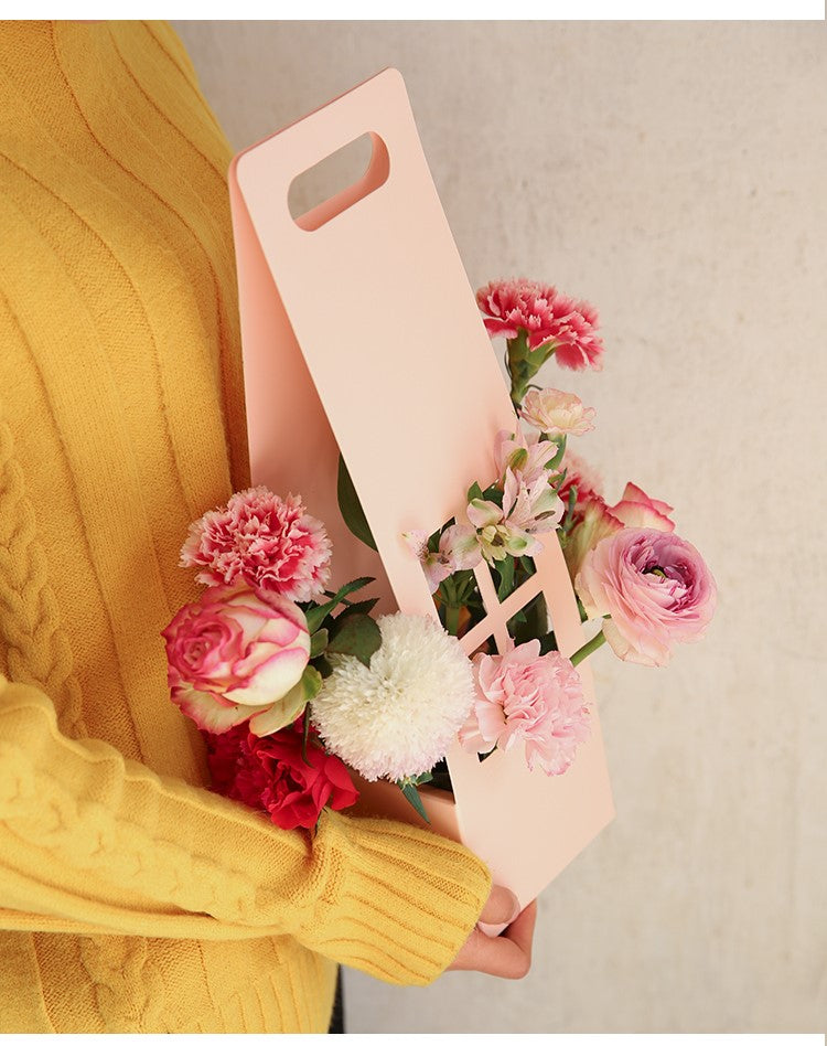 Handheld Kraft Paper Window Flower Box