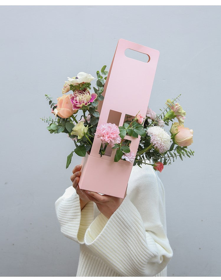 Handheld Kraft Paper Window Flower Box