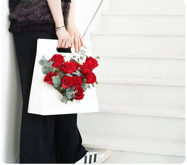 Heart shaped Open Window Flower Gift Bag