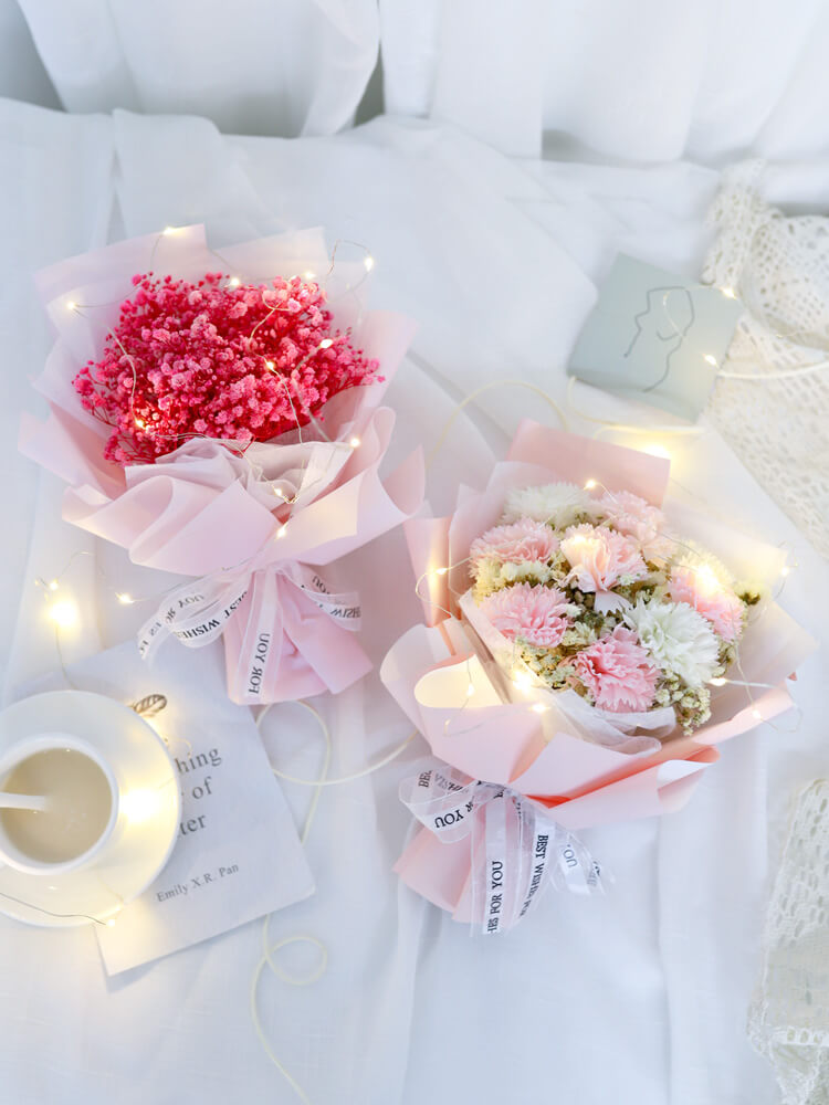 Flower Bouquet In a Box - Artificial Soap Flower for Birthday and Special One