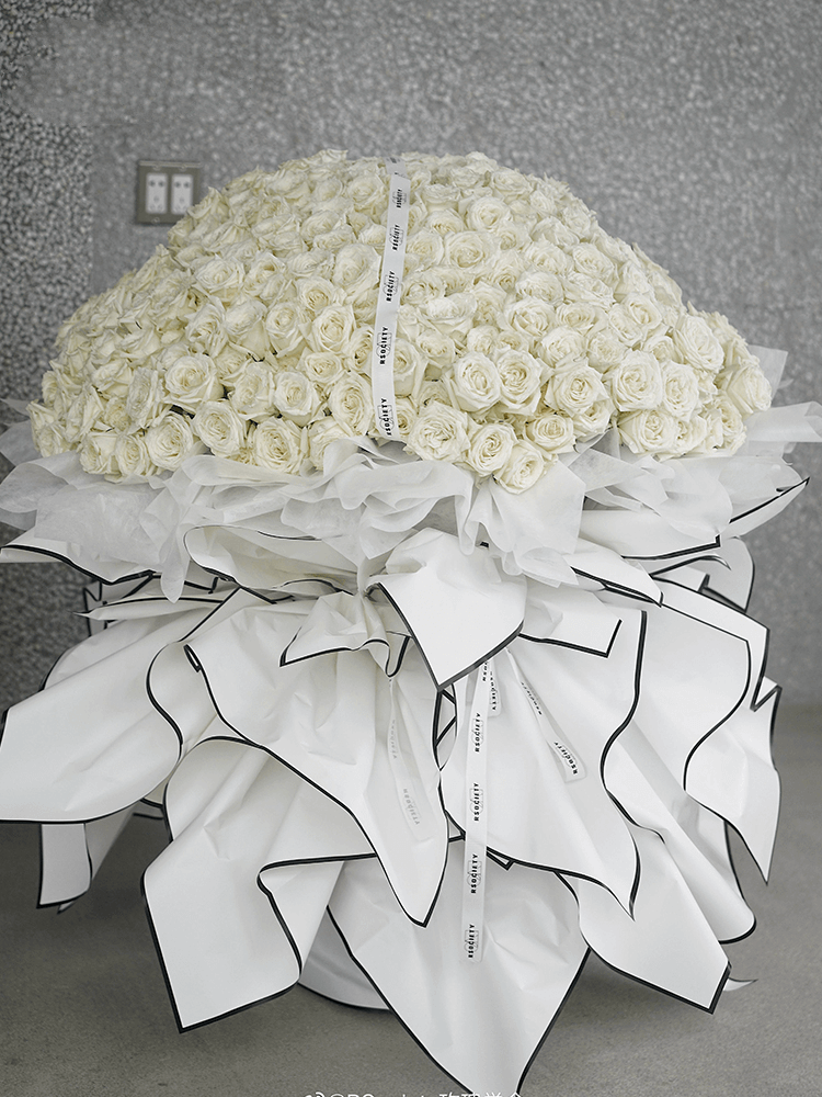 Black and White Edge Flower Wrapping Paper