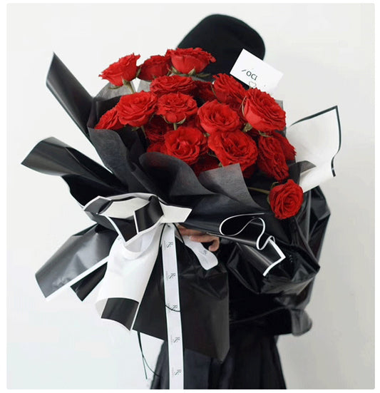 Black and White Edge Flower Wrapping Paper