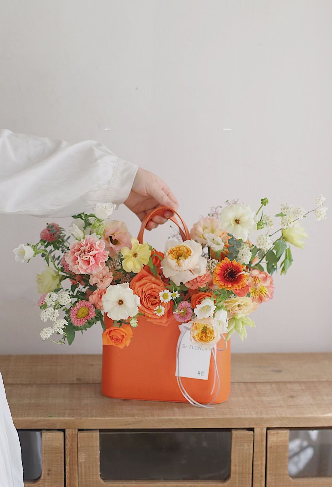 Leather Handbag Flower Gift Box For Florist and Flower Arrangement