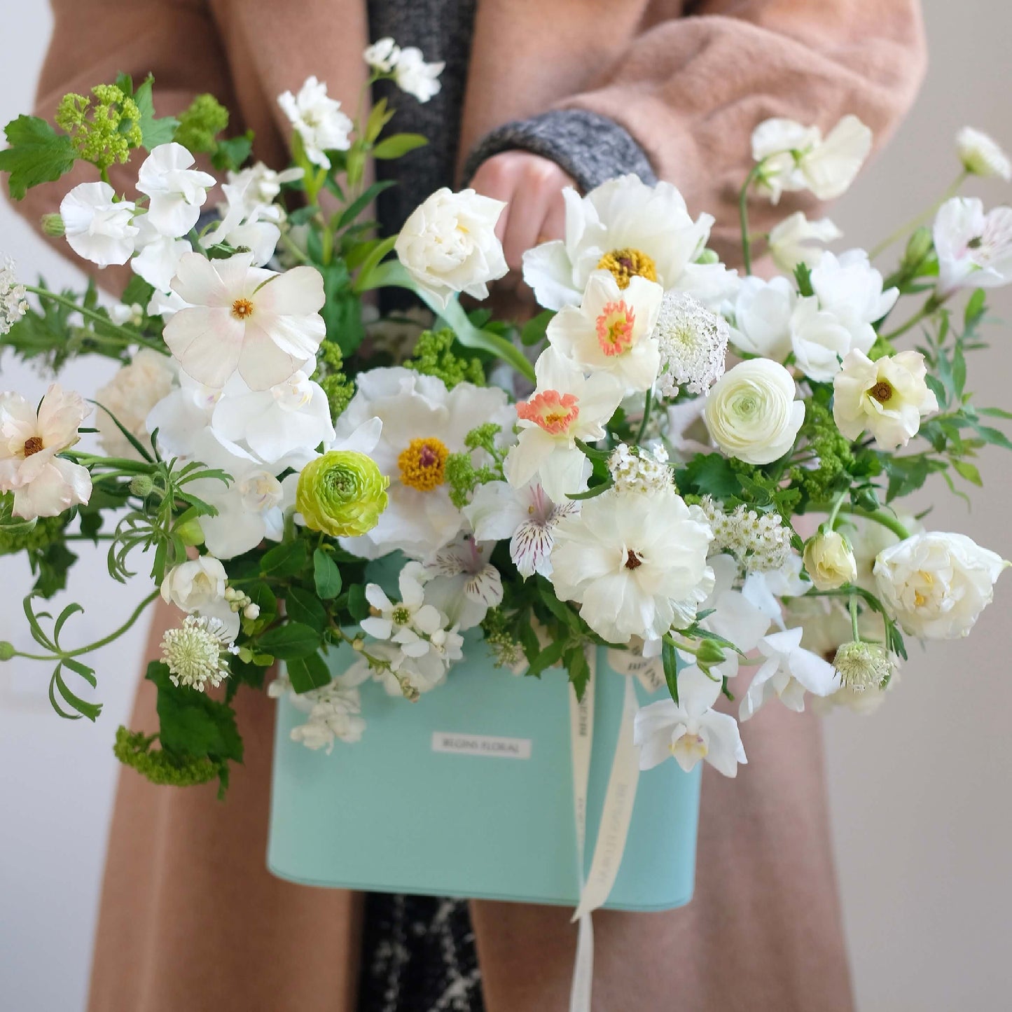 Leather Handbag Flower Gift Box For Florist and Flower Arrangement