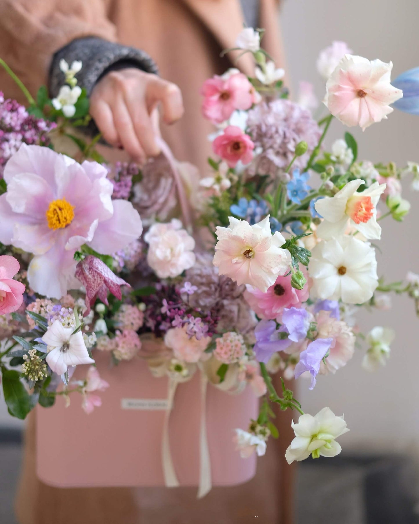 Leather Handbag Flower Gift Box For Florist and Flower Arrangement
