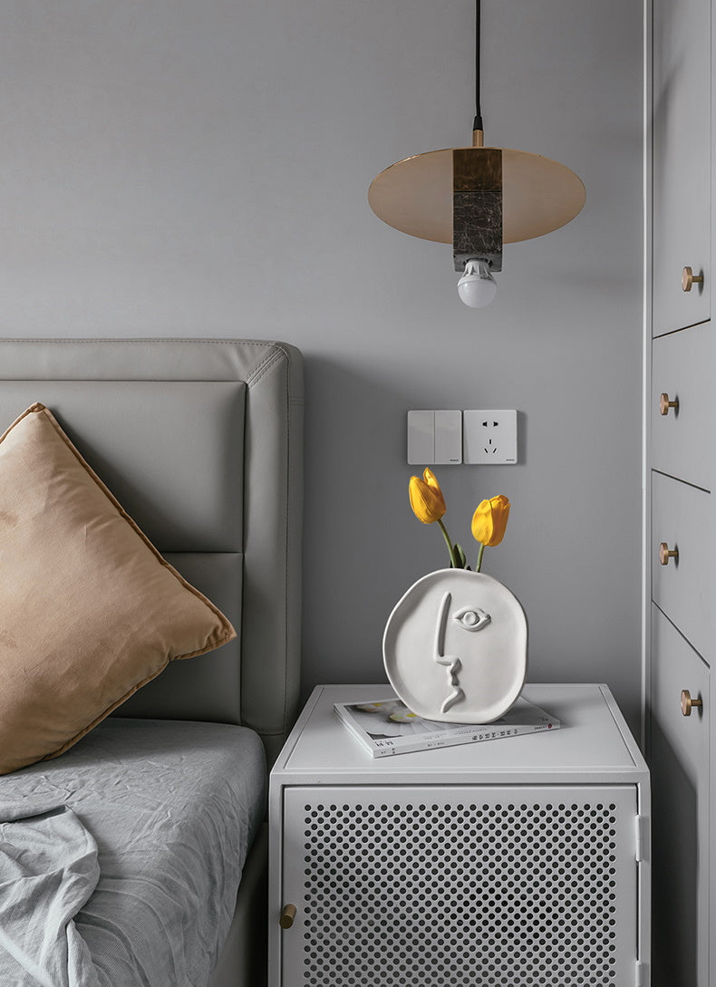Ceramic Face Vase with a Nordic Minimalism Creative Face