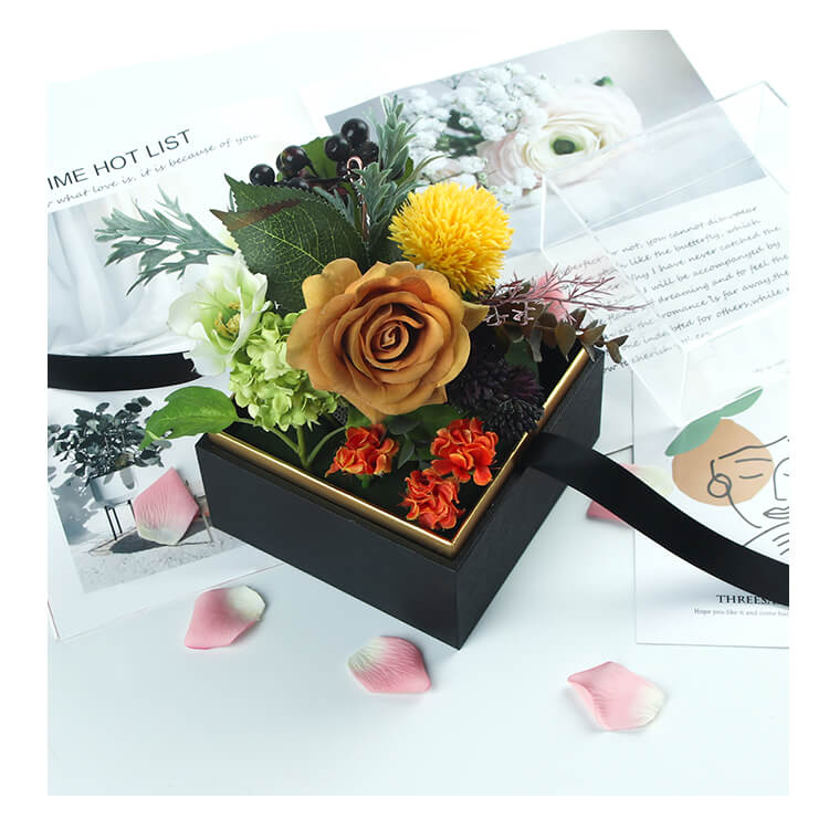 Square Acrylic Transparent Flower Gift Box For Flower Arrangement