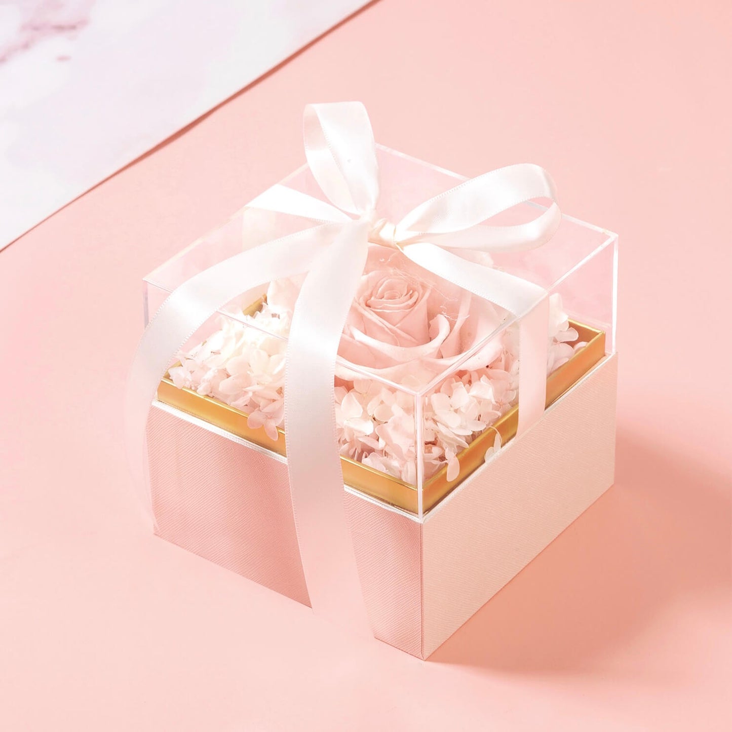 Square Acrylic Transparent Flower Gift Box For Flower Arrangement
