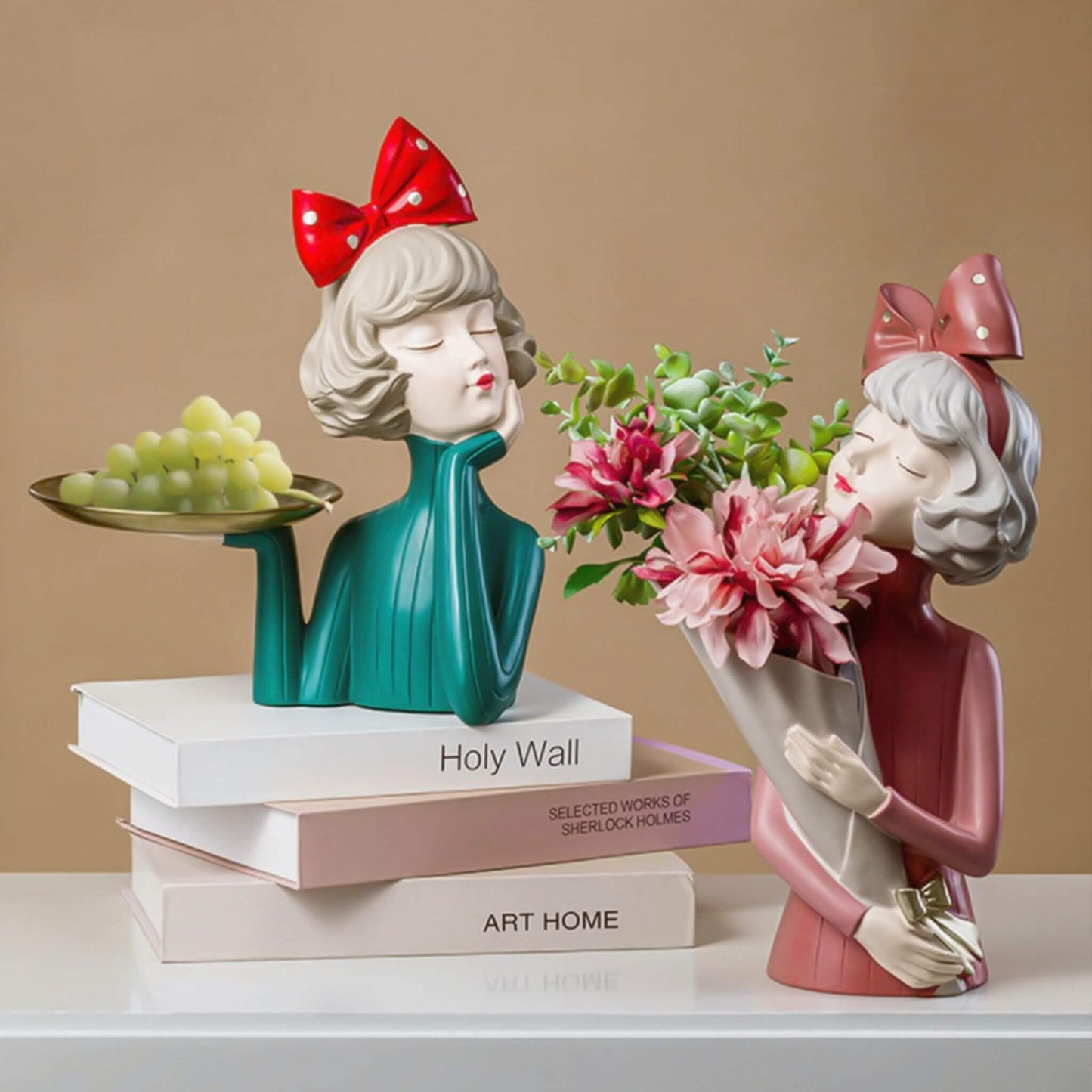 Wonderful Lassie Modern Craft Ornament And Vase