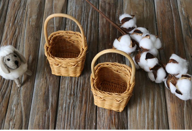 Rattan Handheld Flower Basket For Flower Arrangement