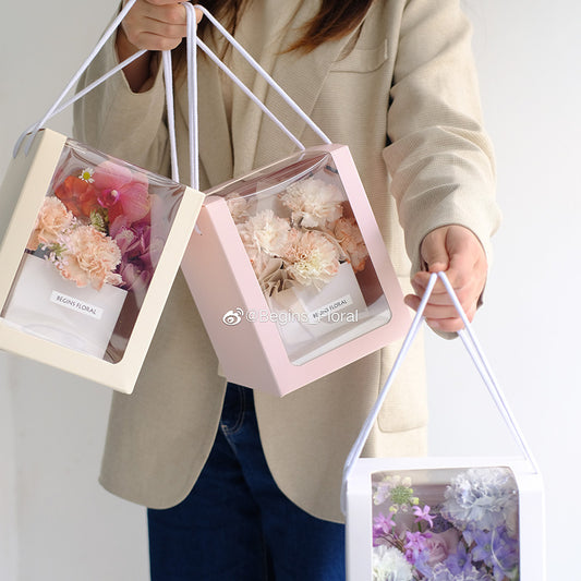 Square Shaped Handheld Flower Gift Box